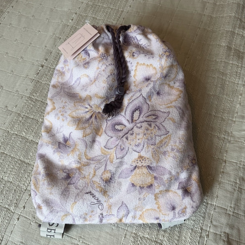 New VICTORIA'S SECRET Women's Purple Gold Print Logo 2 In 1 Beach Towel Backpack